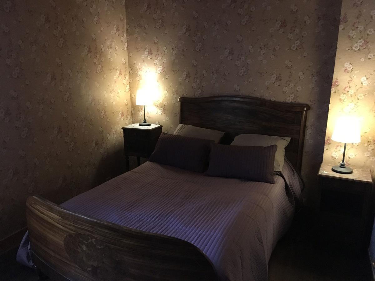 Au Pied Du Chateau * Bourdeilles