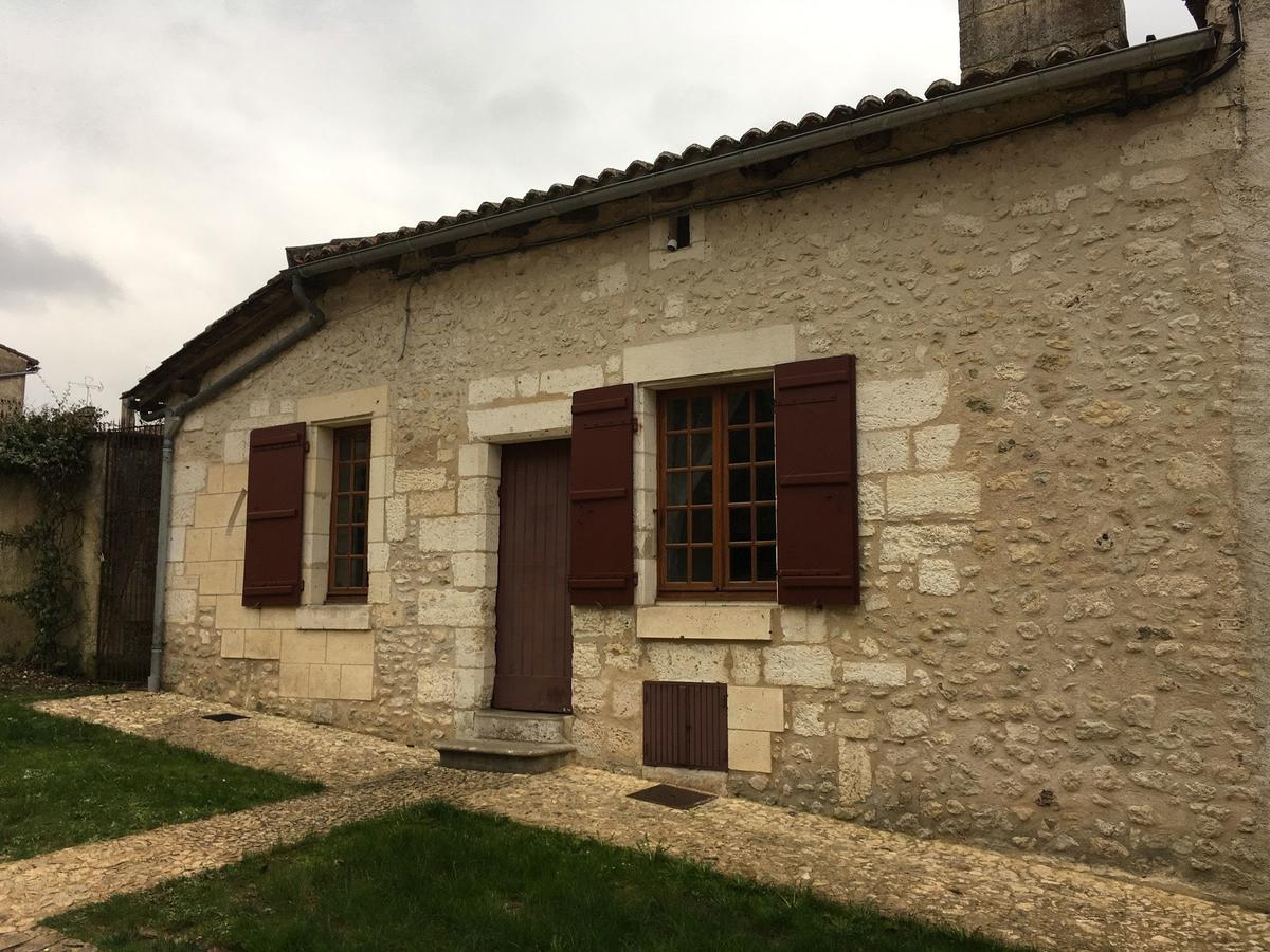 Holiday home Au Pied Du Chateau *